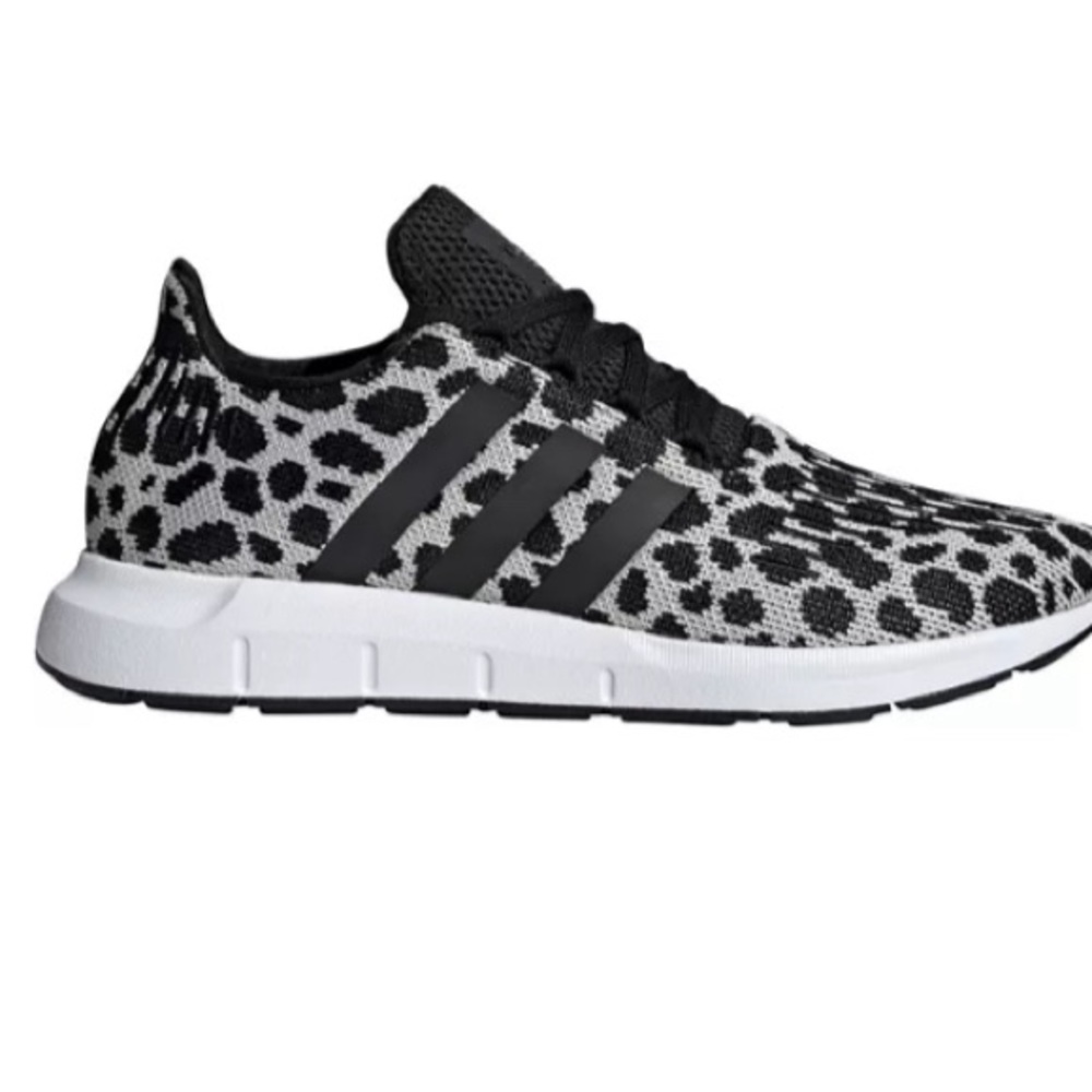Adidas leopard print women's size 8